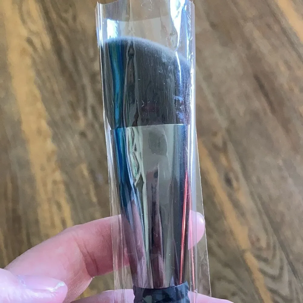 Laruce Beauty Angled Contour Brush LR334